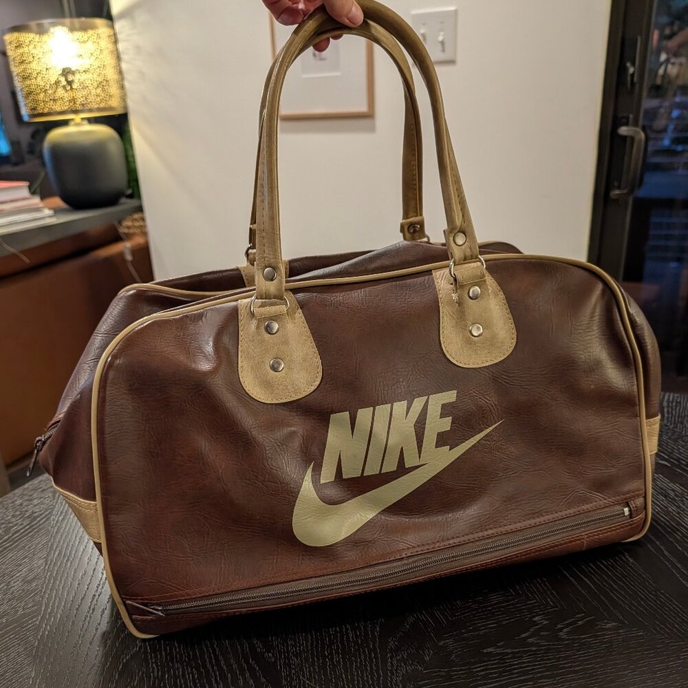 Nike Duffel Bag (Vintage Orange Label) in Brown and Tan